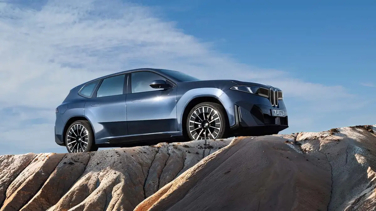 bmw ix3 2025 01
