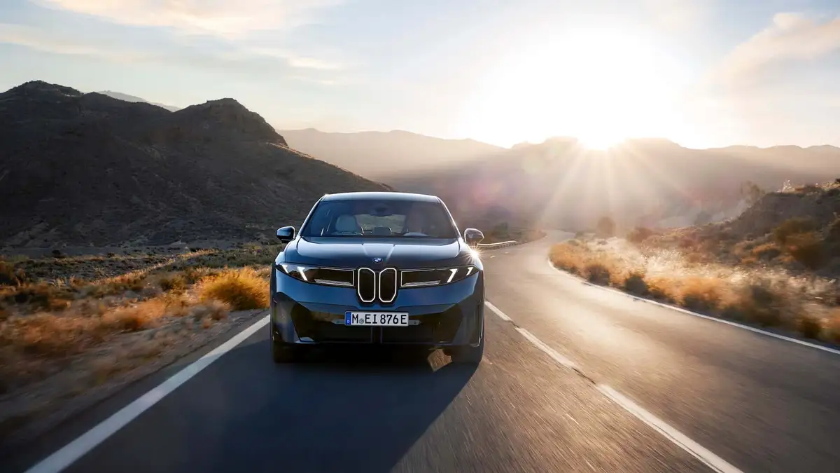bmw ix3 2025 02