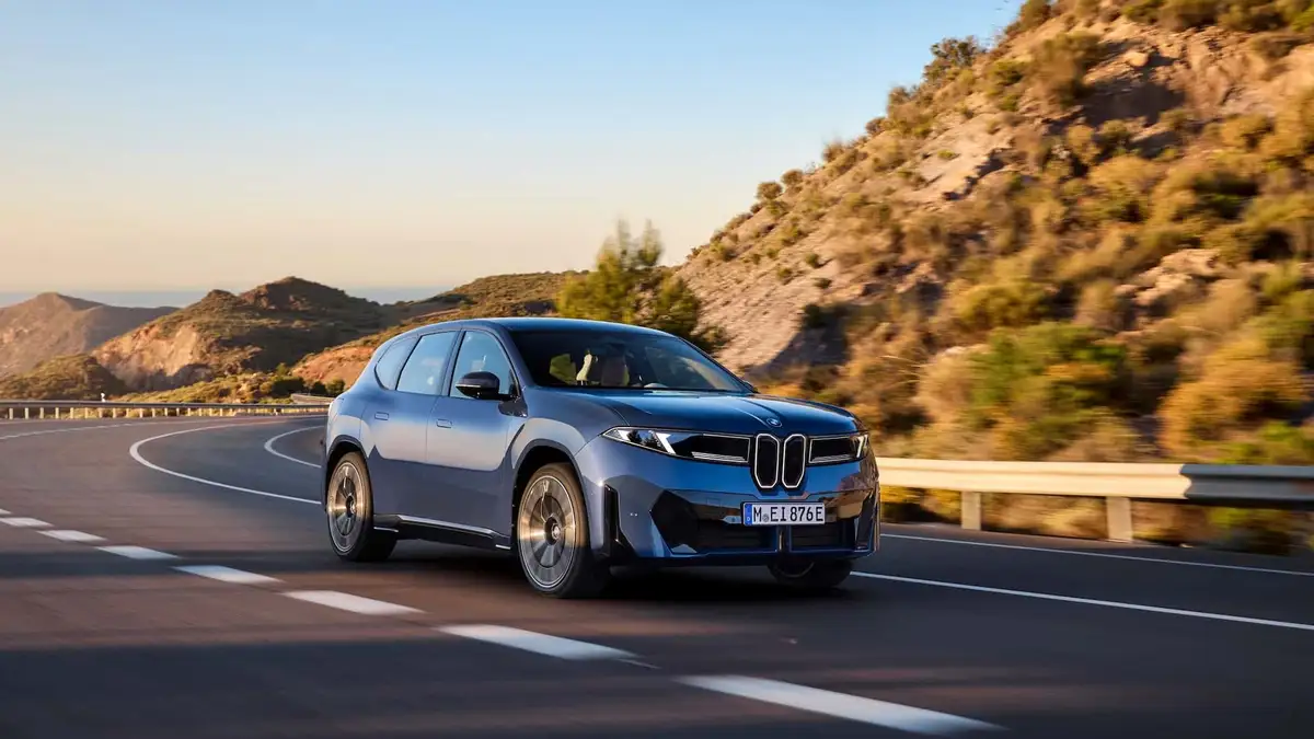 bmw ix3 2025 03