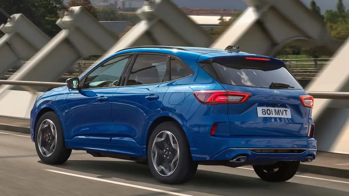 ford kuga 2025 01