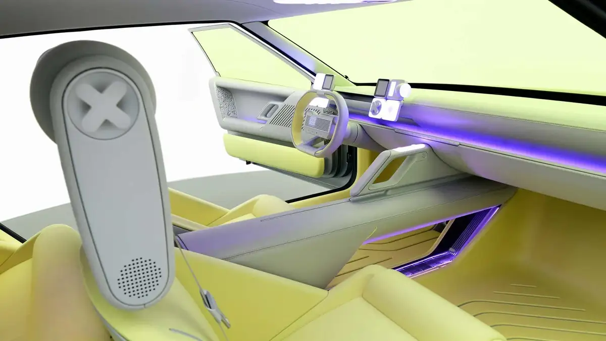 hyundai concept three 2025 07