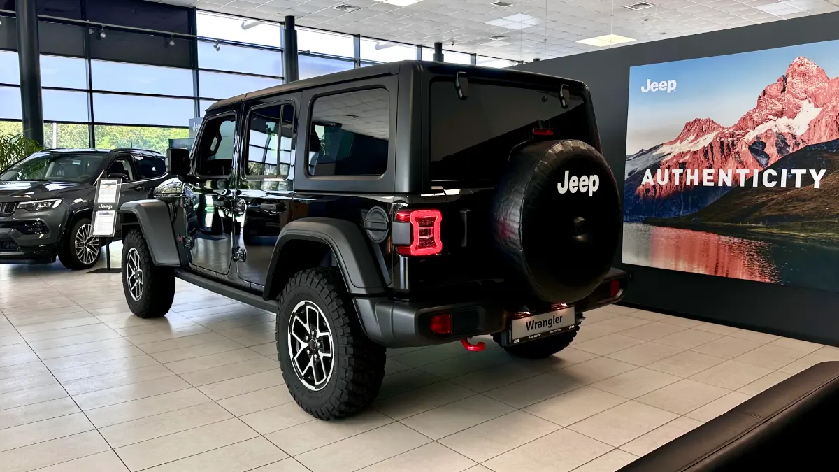 jeep wrangler rubicon unlimited black 4