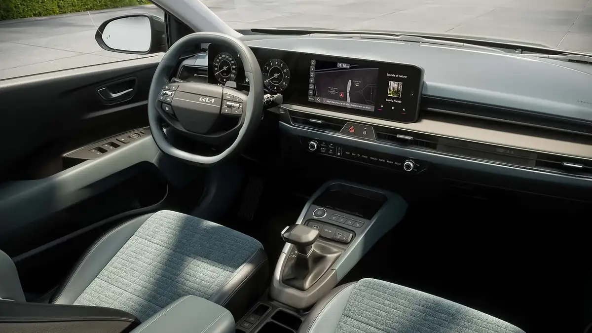 kia stonic 2025 02