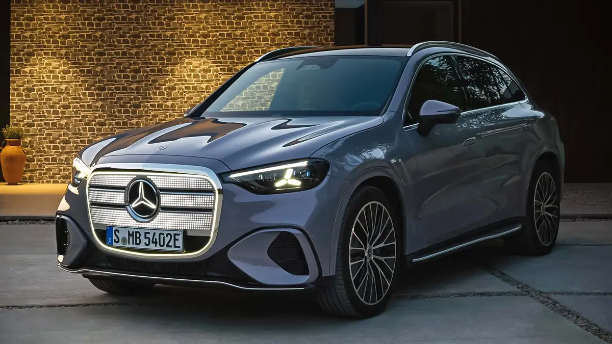 mercedes glc eq 2025 09