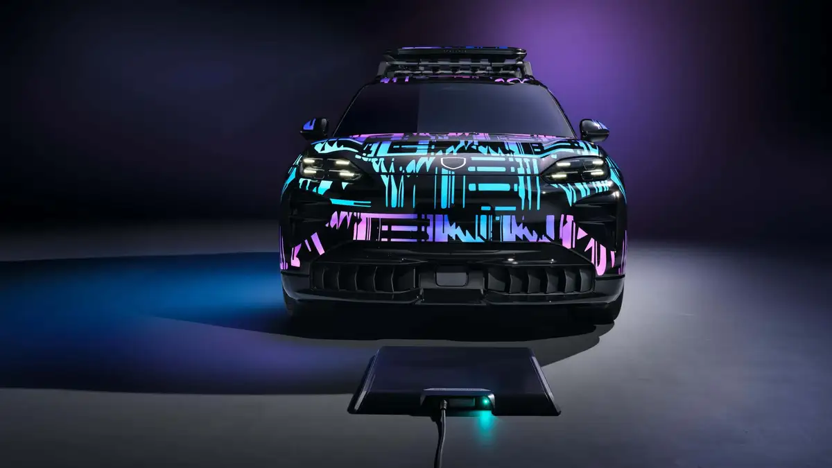 porsche cayenne wireless charging 2025 02