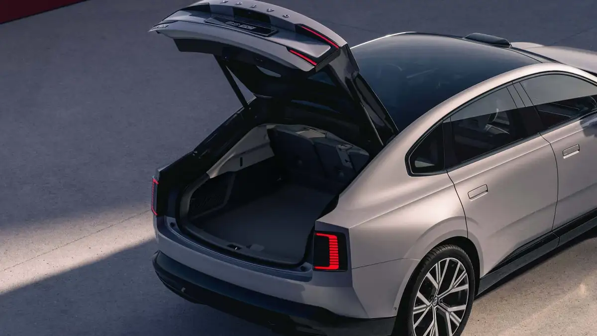 volvo es90 2025 06