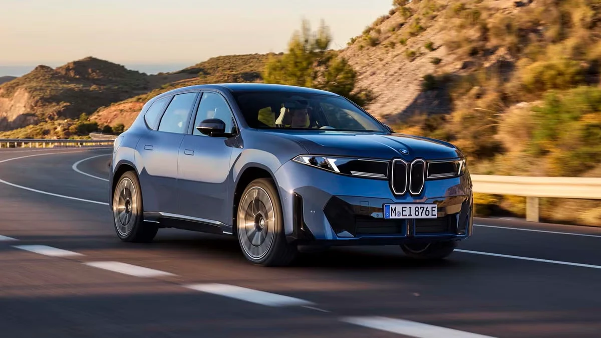 bmw ix3 001