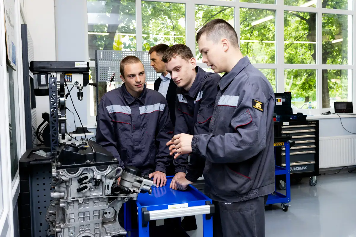 bosch junior academy 003