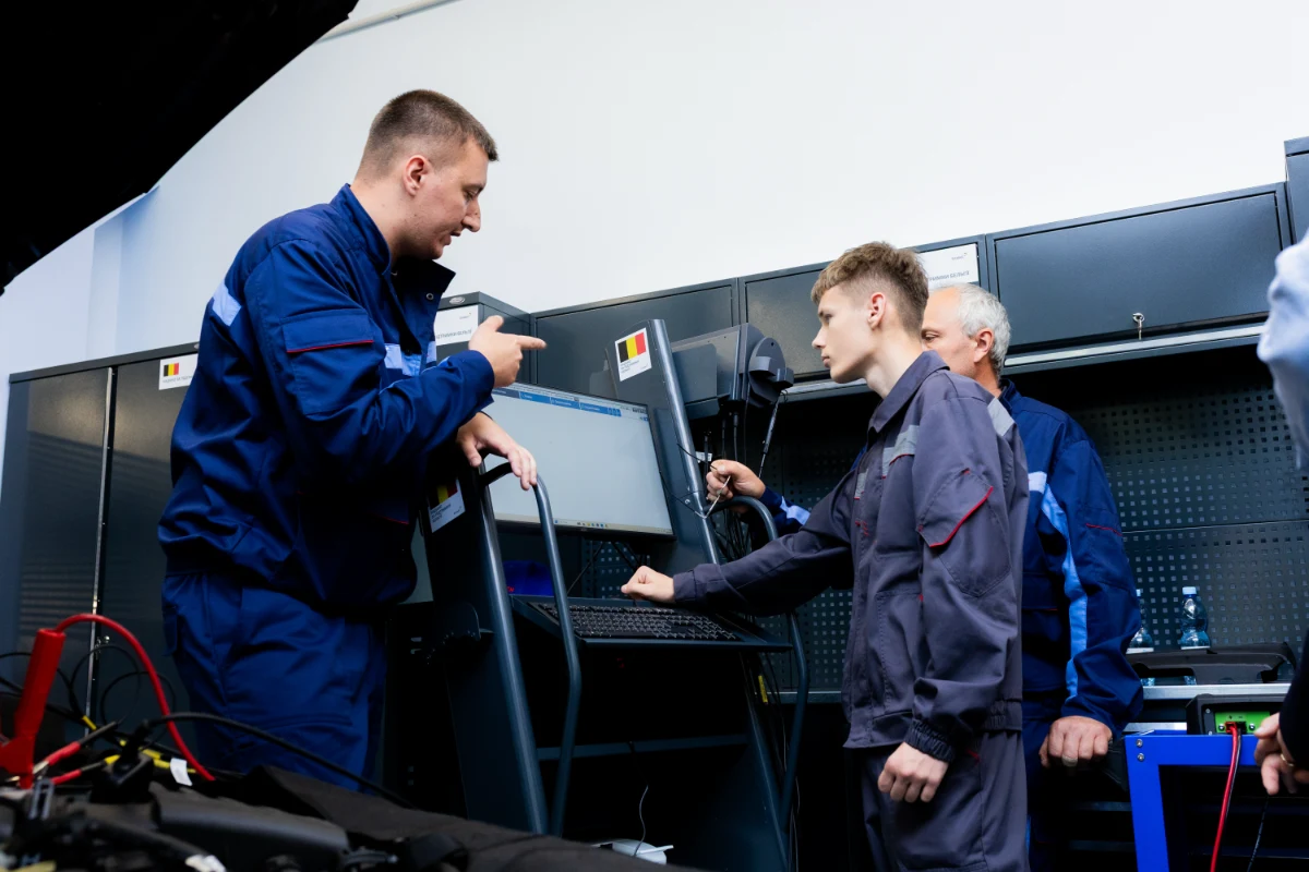 bosch junior academy 011