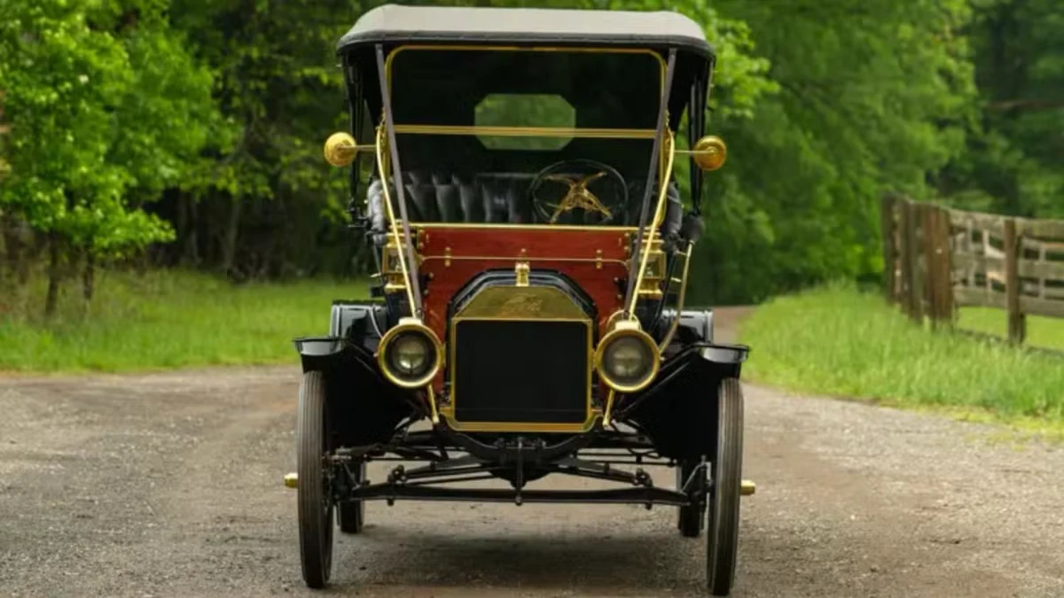 ford flathead v8 (1932) 005