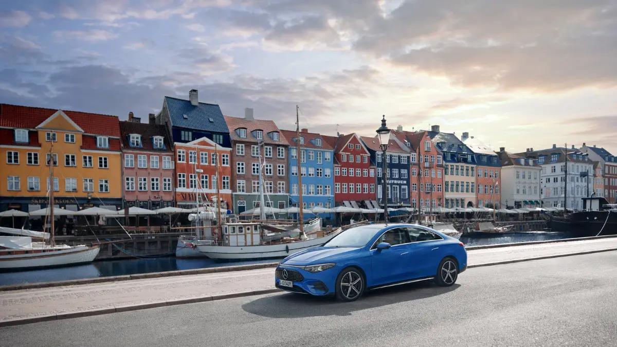 mercedes benz cla 002