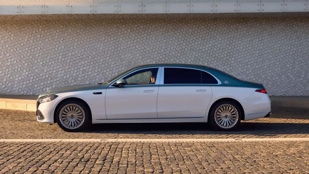 mercedes maybach s class 2026 02