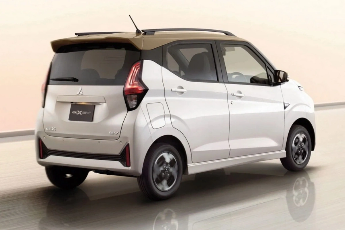 mitsubishi ek cross ev 005