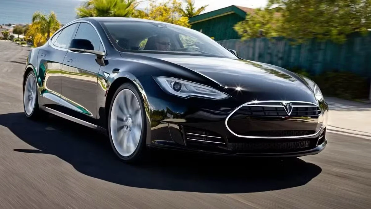 tesla model s drive unit (2012) 005