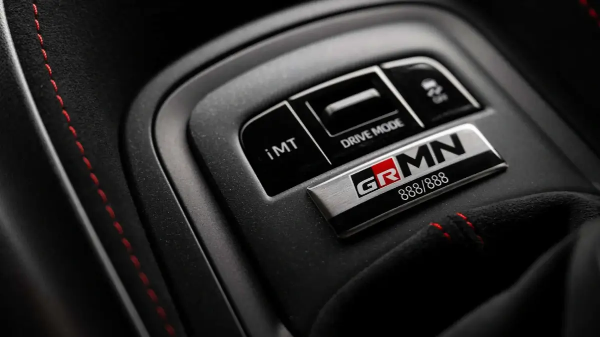 toyota corolla grmn 010