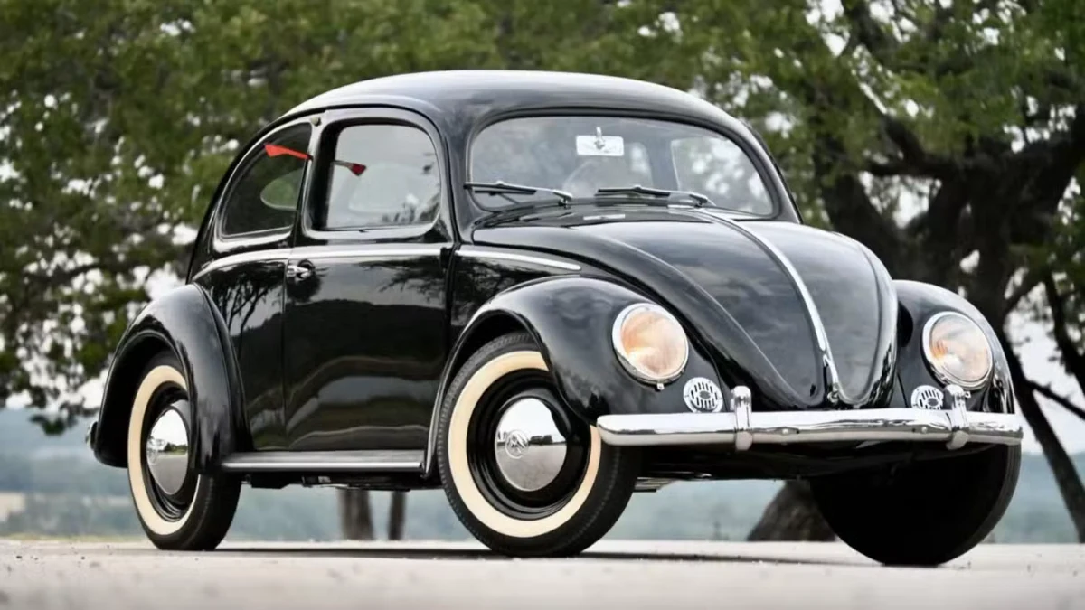 volkswagen air cooled flat four (1938) 002